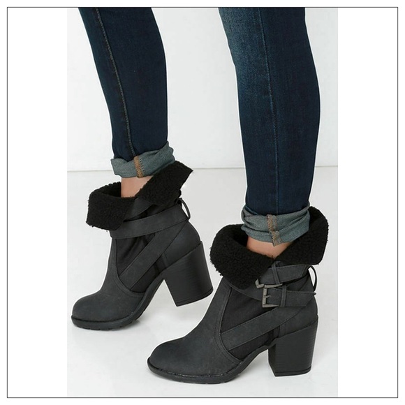NEW Report Black Yurick Fold Down Vegan Booties - Picture 8 of 8